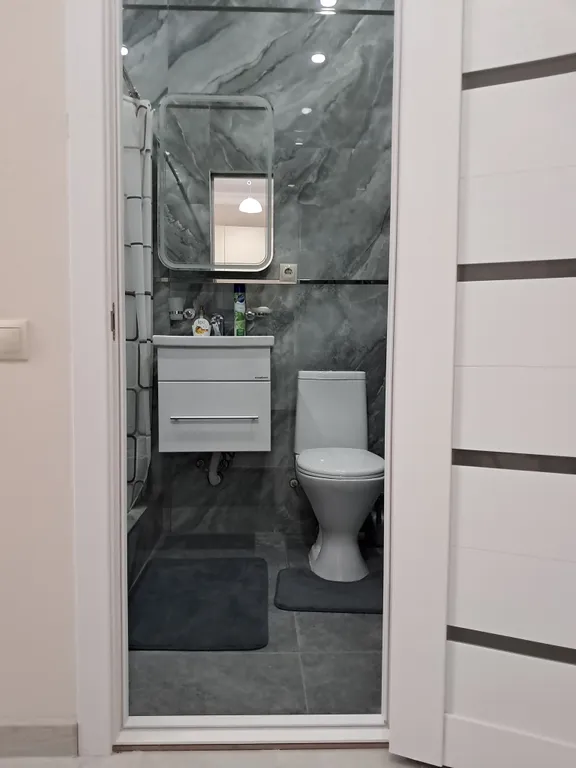 Коттедж Дом в уютном, тихом, озеленёном дворике, есть все необходимое — Махачкала