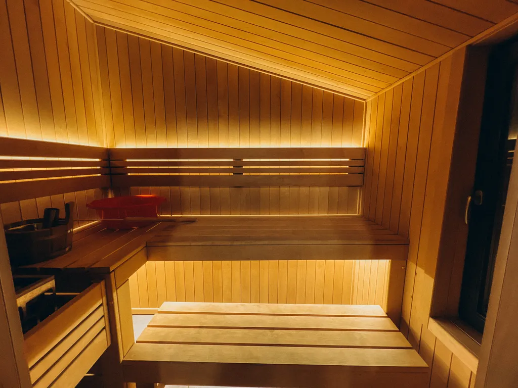 Дизайнерский дом с гриль-мангалом, сауной и большой террасой