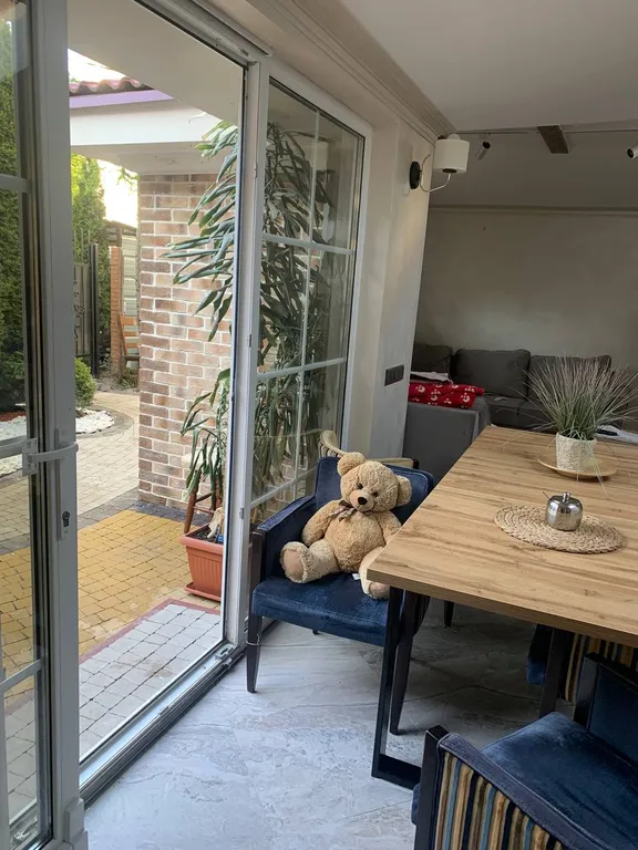 Таунхаус на берегу озера