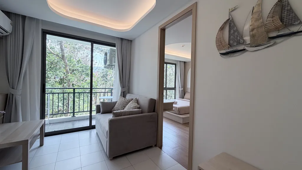 Прекрасный отдых у пляжа камала с бассейном и спортзалом