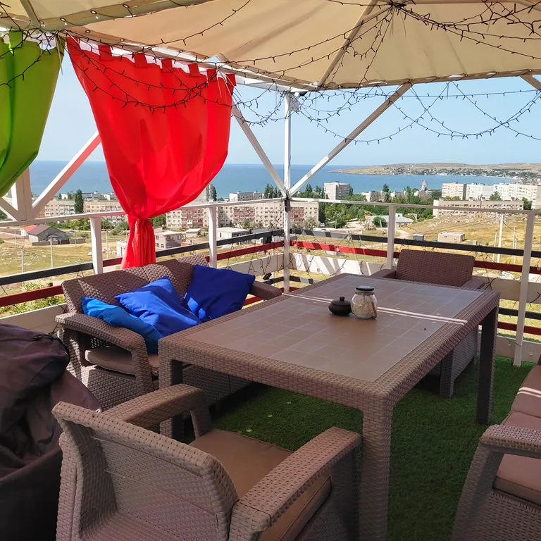 2-комнатный дом с бассейном с видом на Азовское море Абрикос