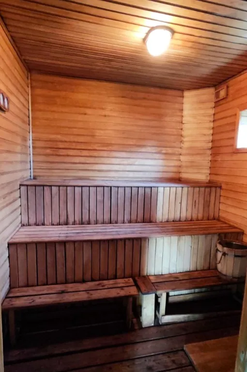 Коттедж Вилла Банана, дом с подогреваемым бассейном и баней в черте города — Елизаветинская