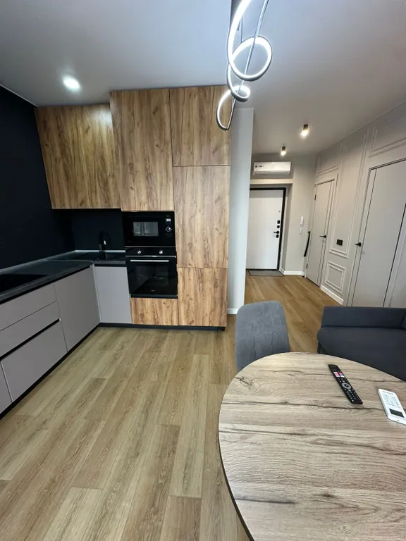 Квартира в новом ЖК, центр города