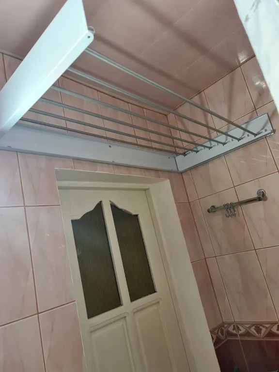 Комфортная тёплая квартира с камином возле двух стоматологий