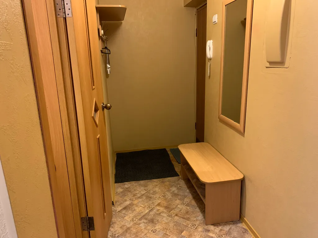 Квартира Светлая однокомнатная квартира для спокойного отдыха в центре — Красноярск