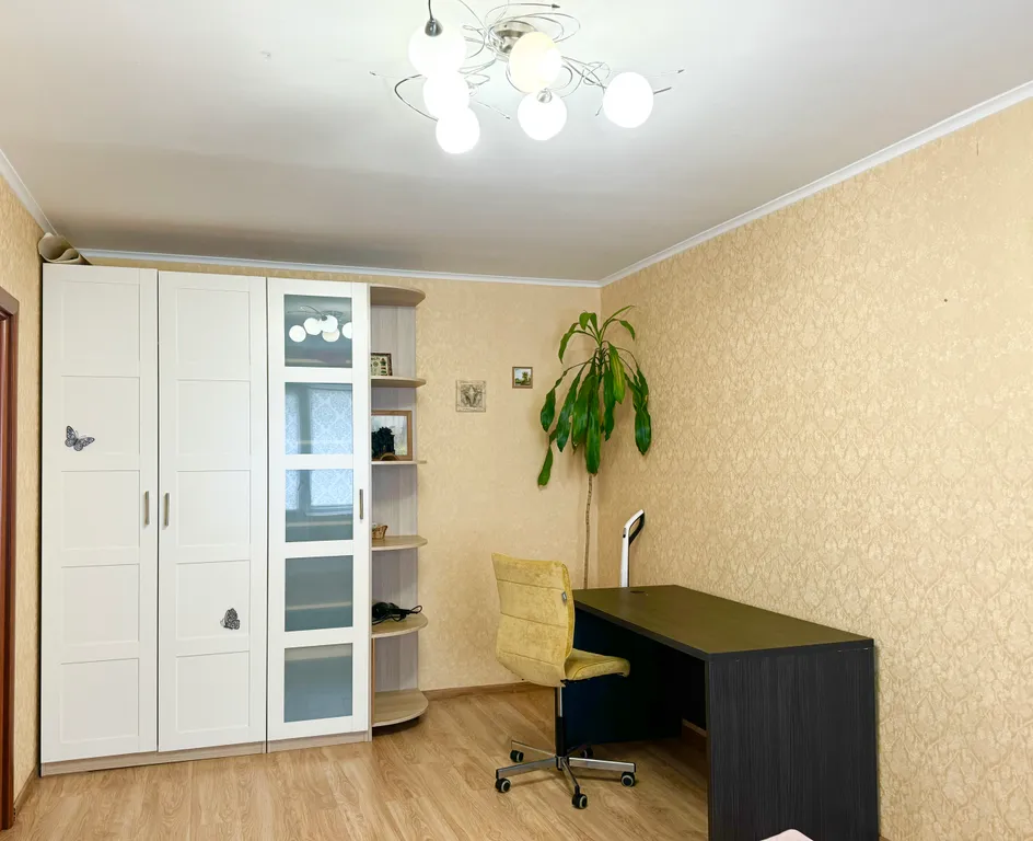 Просторная 2-к квартира в центре города возле парка