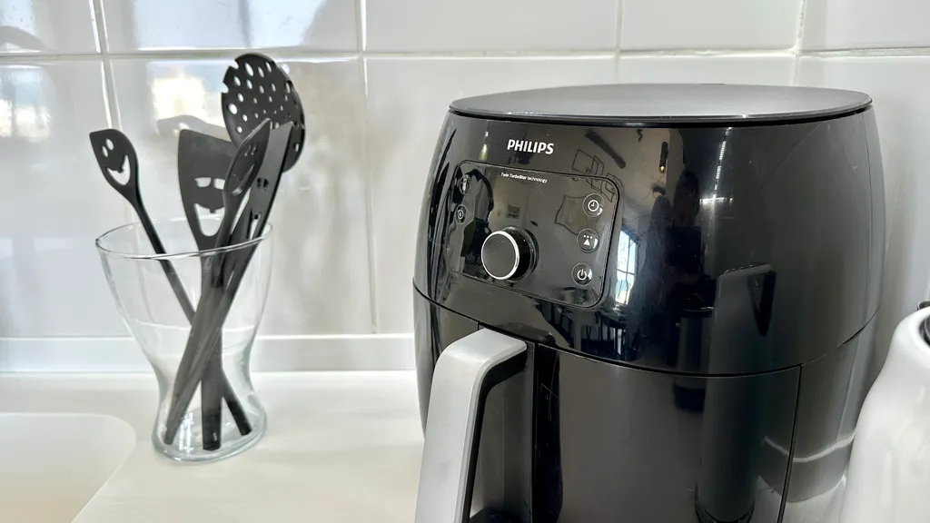 GW945 квартира с балконом с видом на море (Gugel Waves Nahariya)