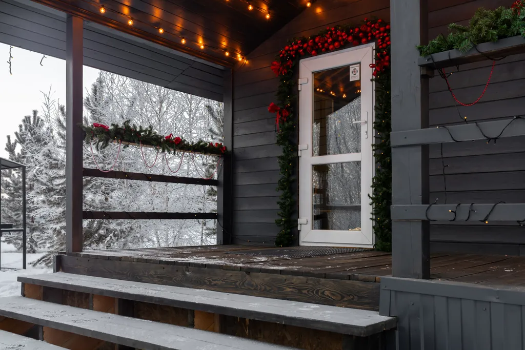 Загородный дом Loft lodge на берегу реки Ангара