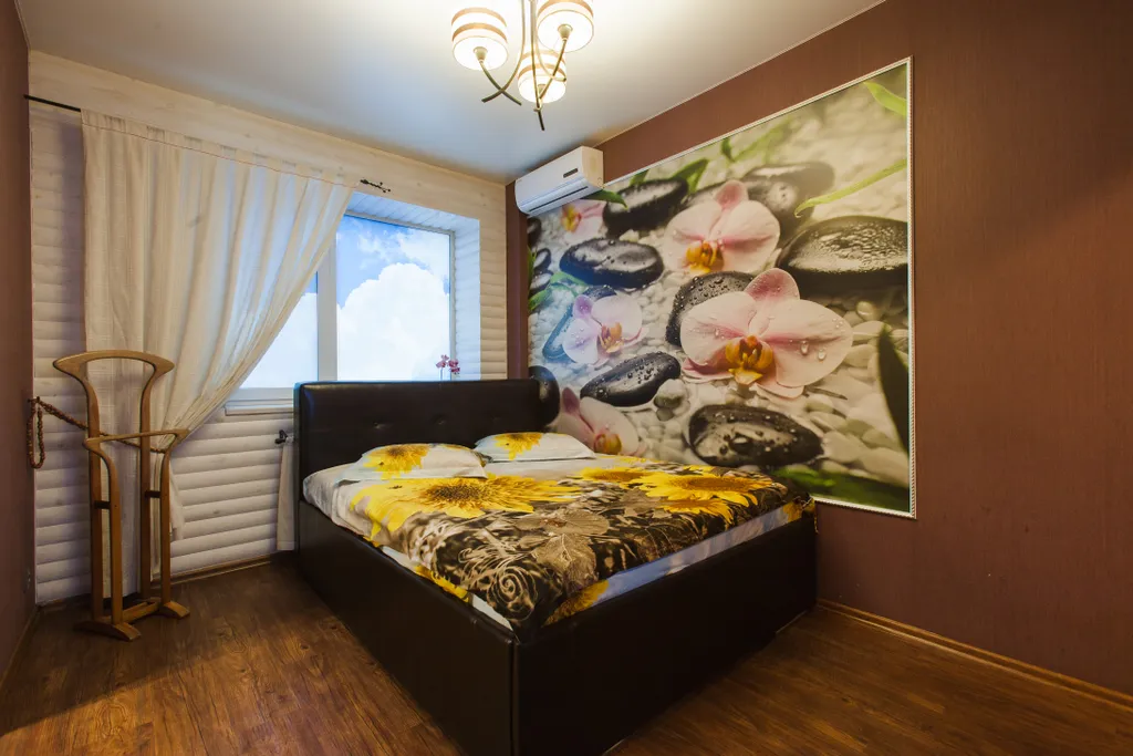 Квартира с большой круглой джакузи для двоих