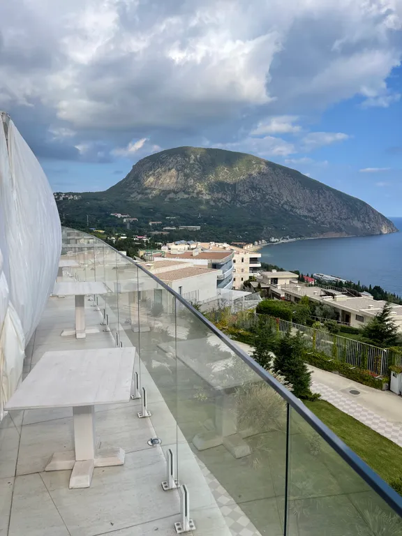 Апартамент с видом на море в ЖК Гурзуф Ривьера