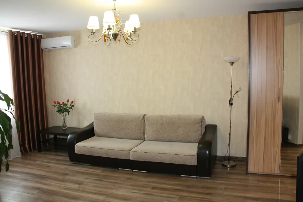 Двухкомнатные апартаменты бизнес-класса в центре