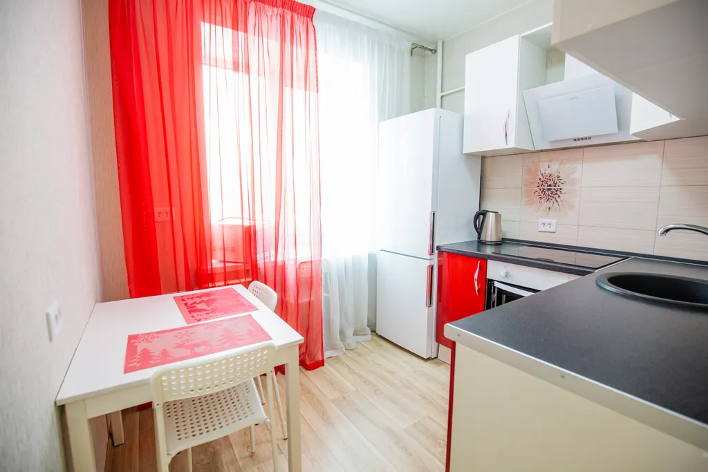 Уютная однокомнатная квартира с балконом в центре