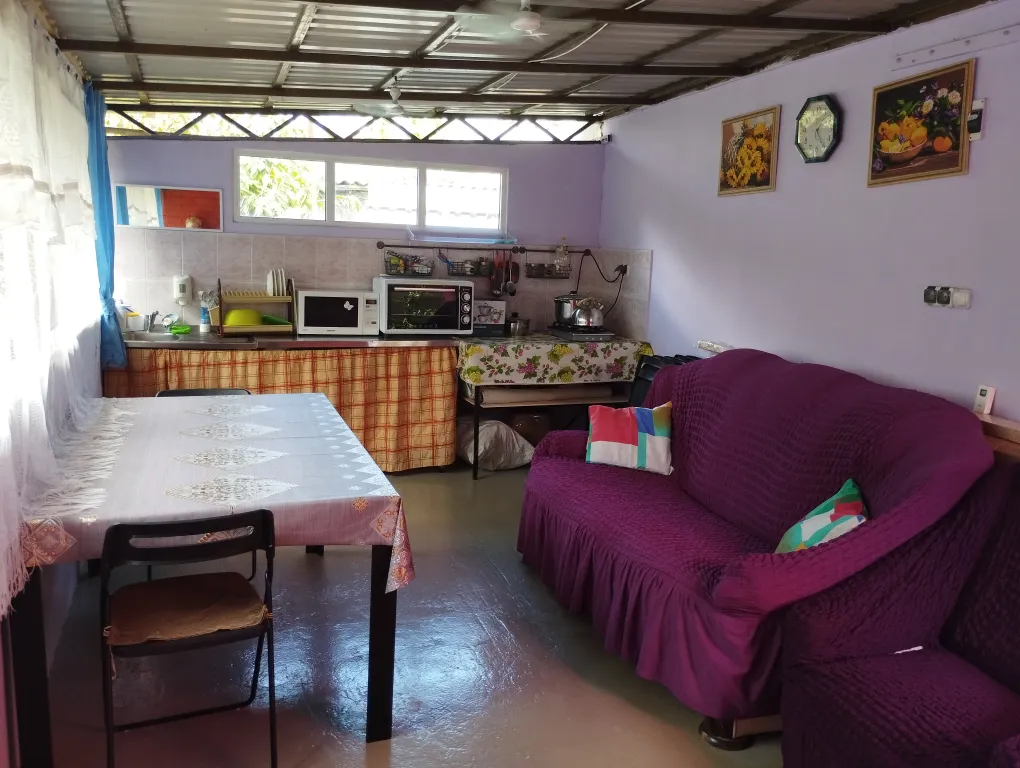 Уютный, летний, отдельный дом, в пешей доступности от моря