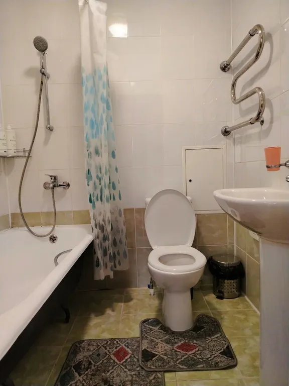 208 Alliance Apartments на Летней, 50