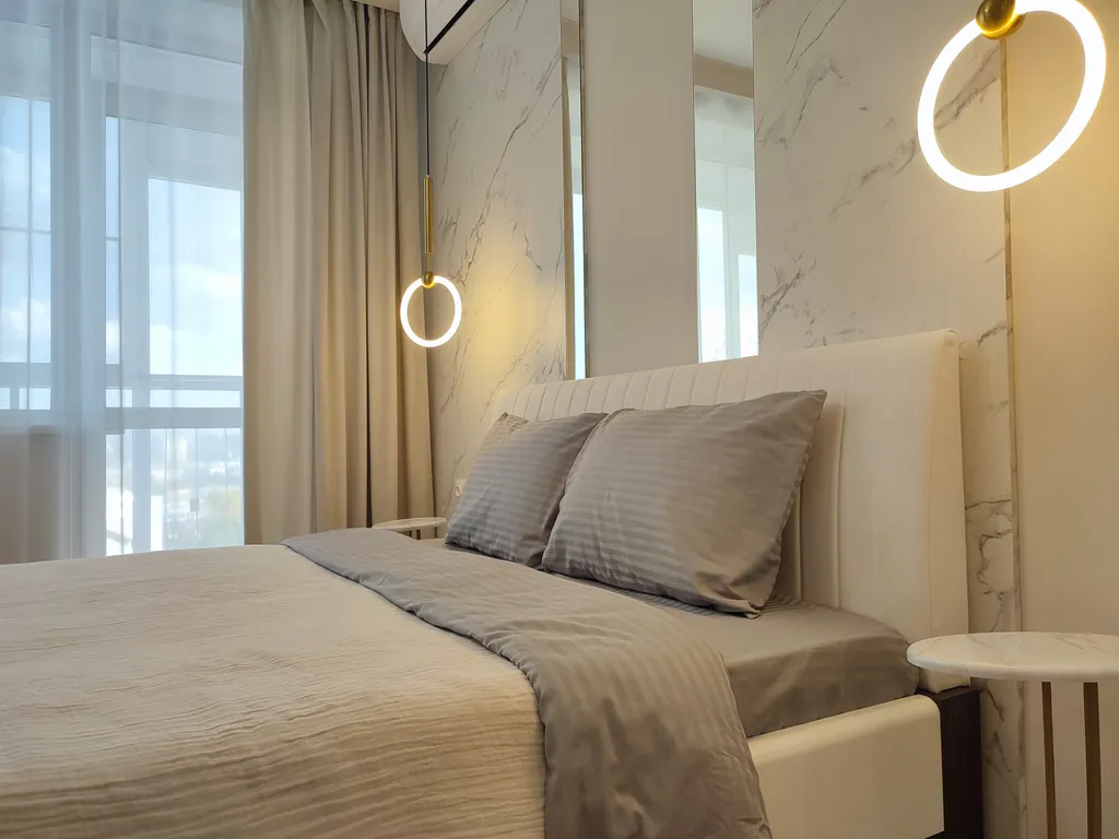 Современные, яркие апартаменты