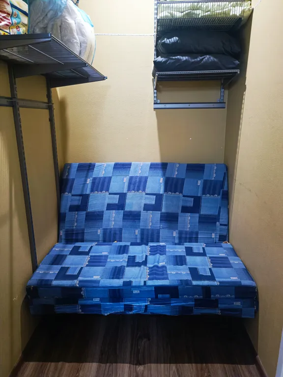 Просторная квартира у ТЦ Ирбис