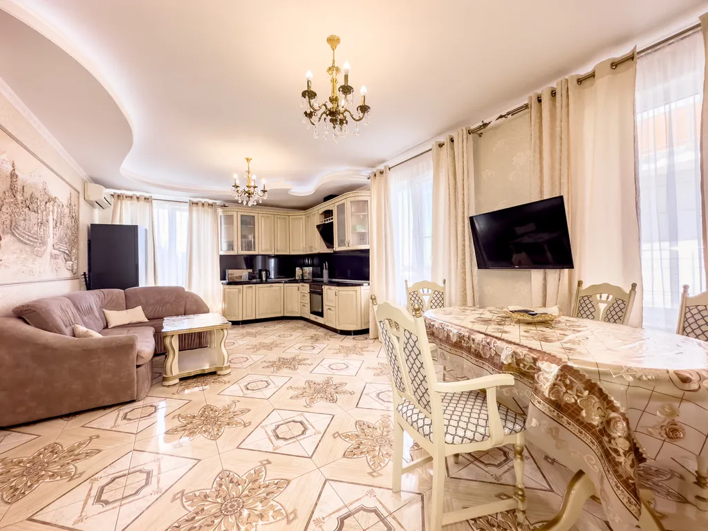 Золотой пляж