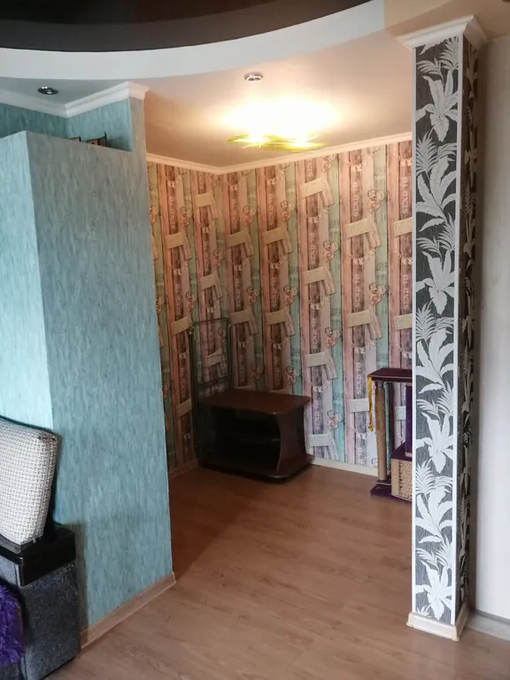 Чистая, уютная квартира-студия с барной стойкой