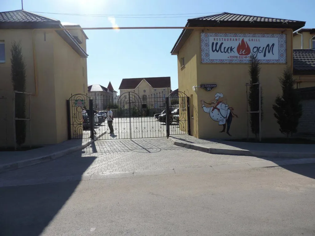 Уютные апартаменты на 1 этаже с выходом в бассейн рядом с морем