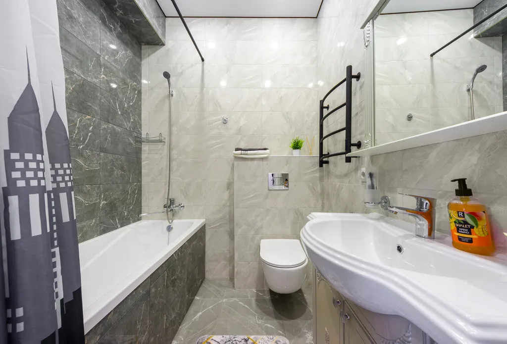 Шикарная квартира около цветника