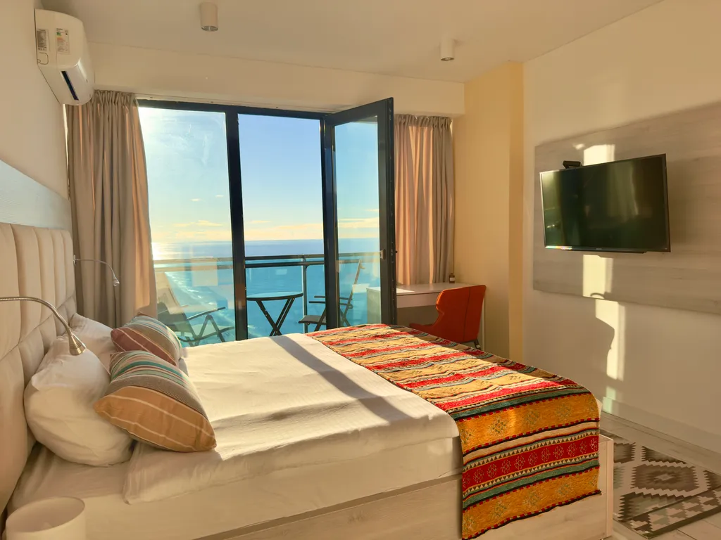 Квартира Студия с видом на море и горы — аренда посуточно в Батуми