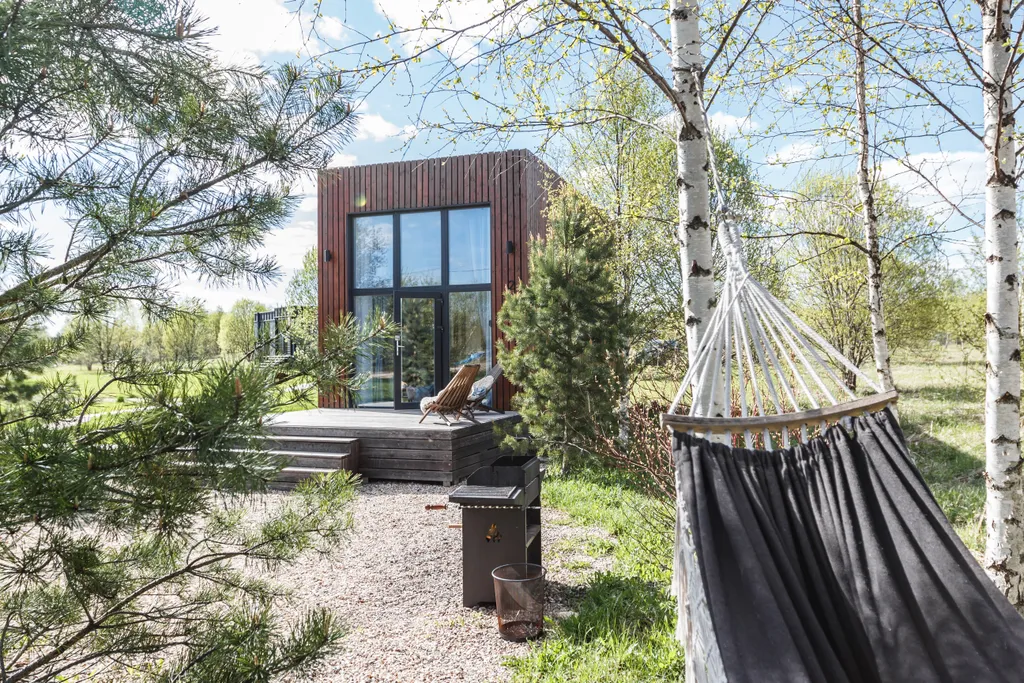 Коттедж Тини Хаус с мансардным окном от Дом Шелуха (Sheluha house) — Можайск