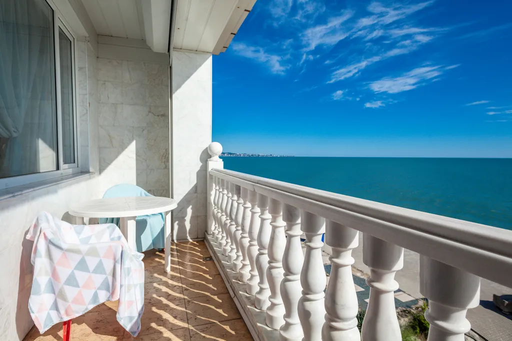 Таунхаус на берегу моря