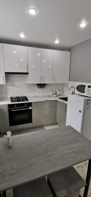 2-комнатная квартира рядом с ШГПУ и ДК Шааз