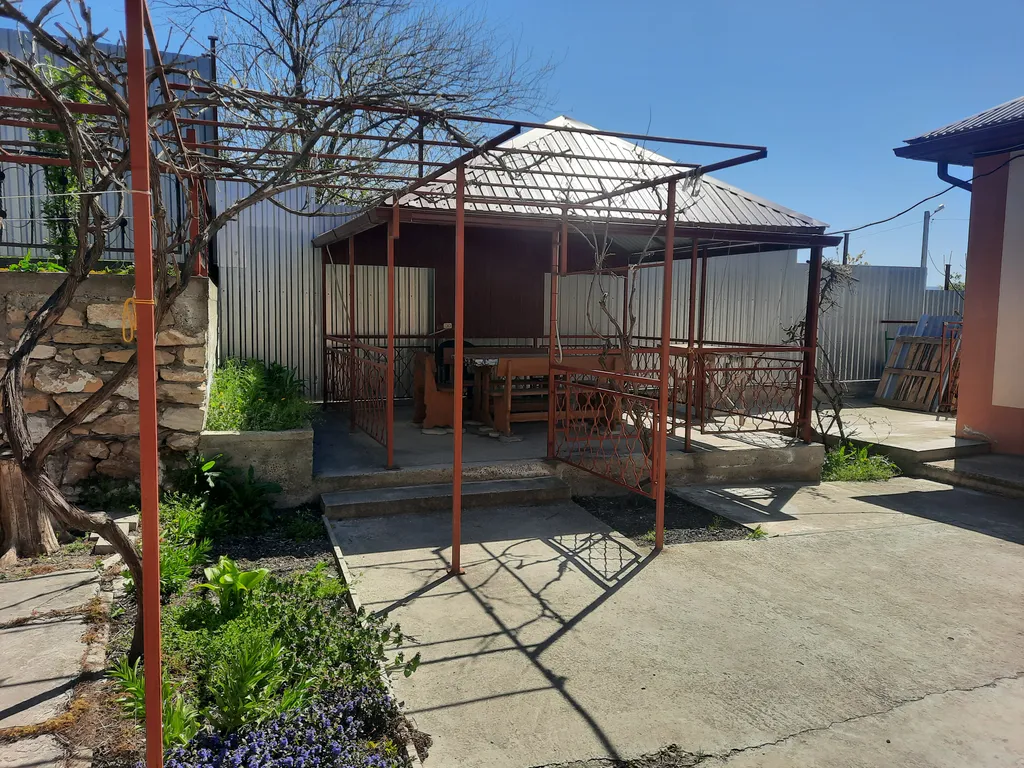 Домик у моря