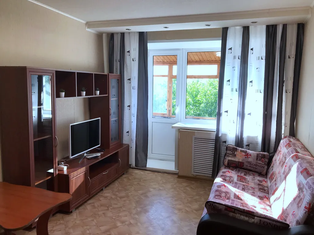 3-комнатная Квартира — аренда посуточно в Соликамск