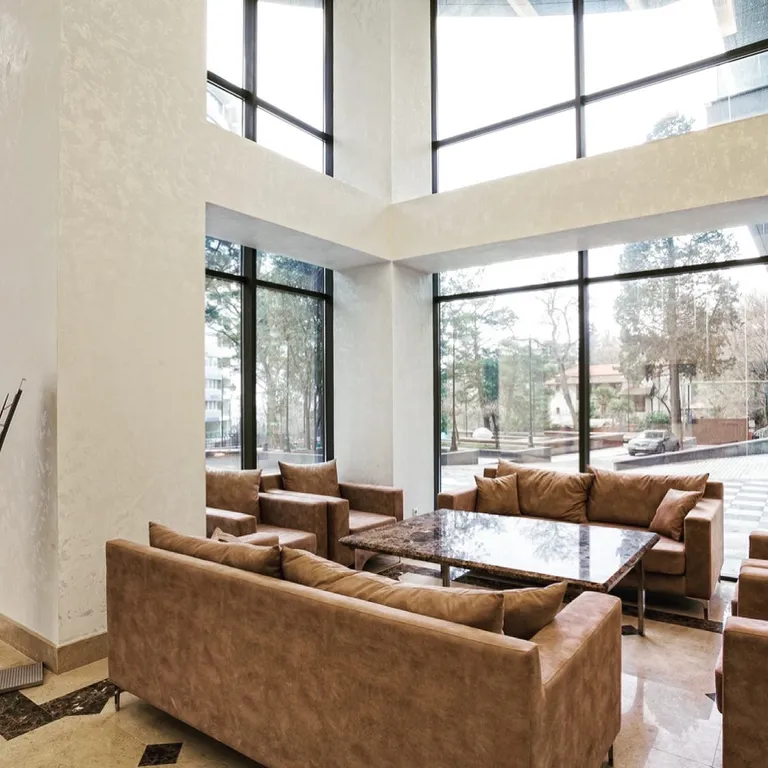 Студия у моря с видом на горы и парк