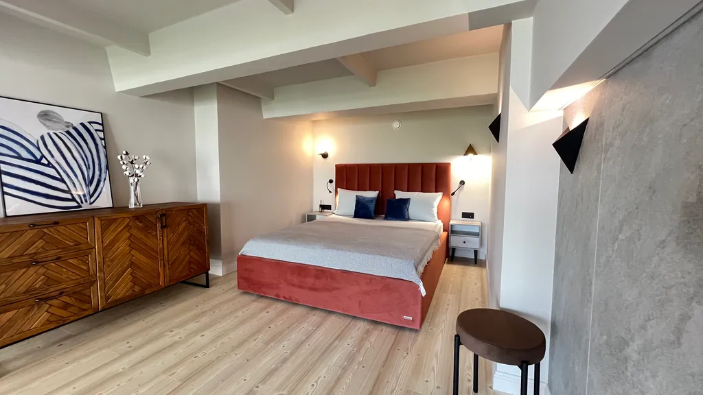 Квартира Квартира Двухуровневая студия в историческом центре рядом с Волковским театром — Ярославль