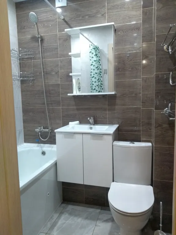 Уютная квартира в центре города с кондиционером и видом на памятник Победы