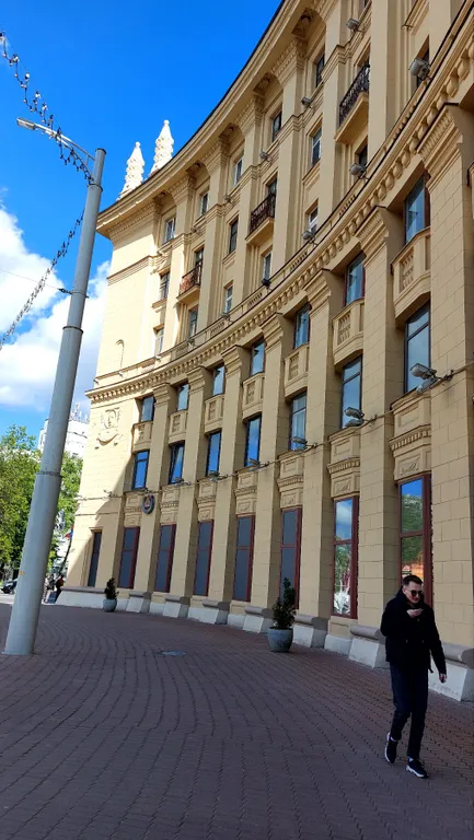 Квартира Апартаменты 4х комнатные в центре, вокзал, ТЦ Галилео, ст.м.пл.Ленина. — Минск