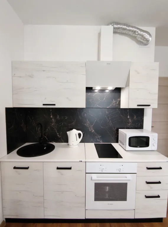 Студия на Венской