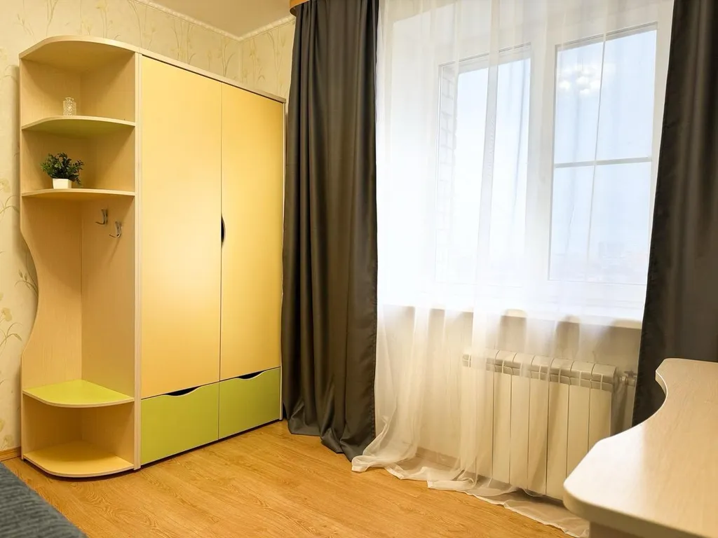 Двухуровневая квартира, бильярд в подарок