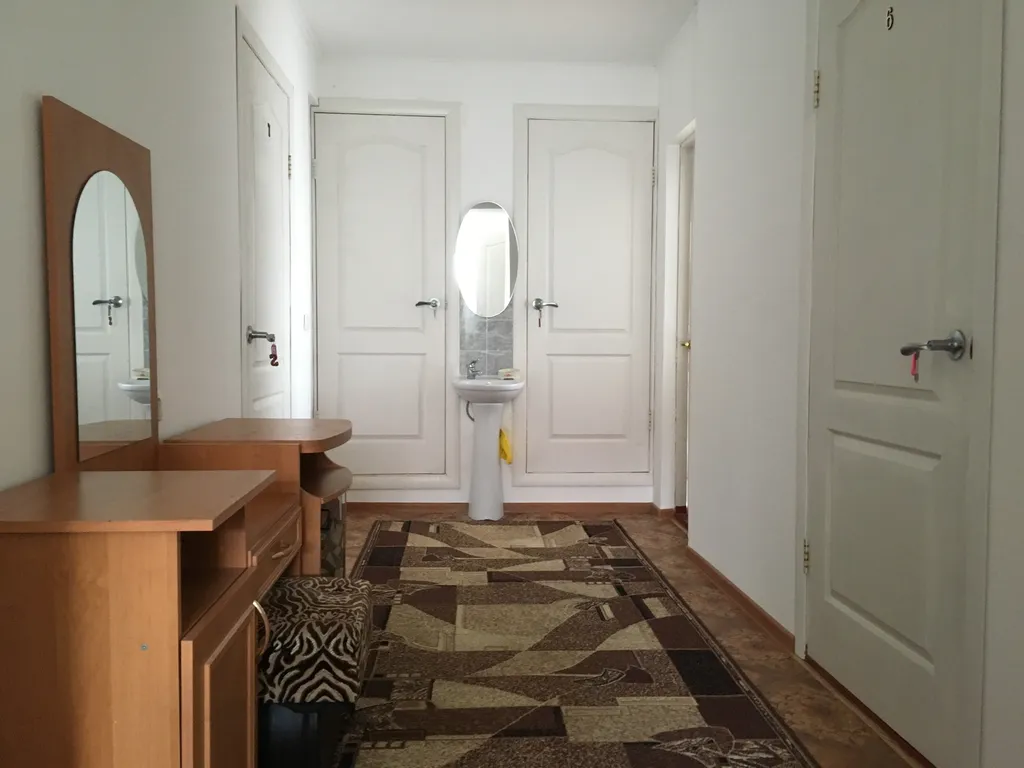 4-комнатная Квартира