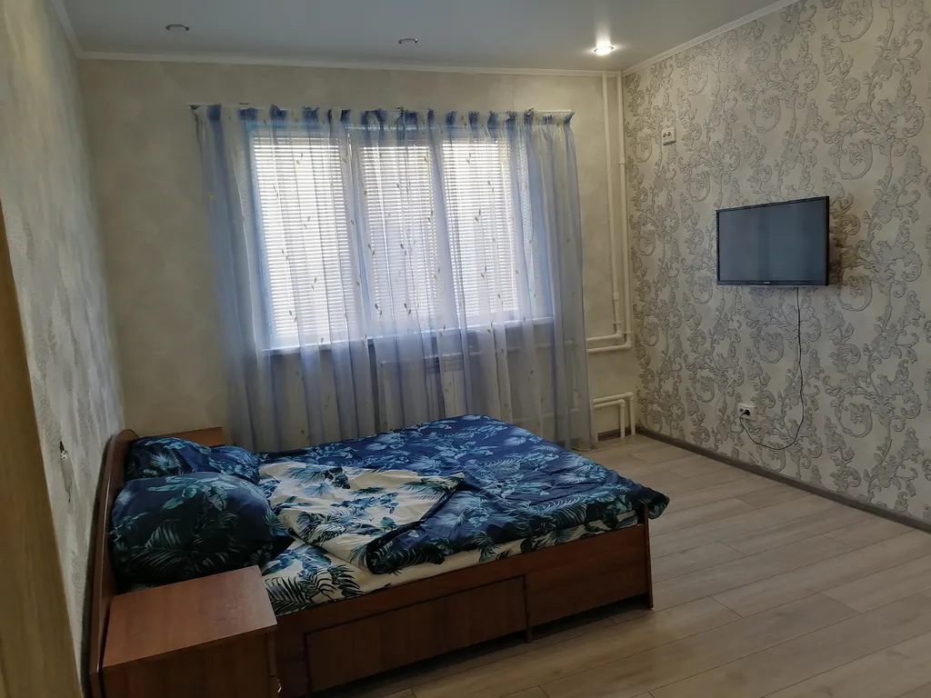 Уютная квартира в новом доме — аренда посуточно в Оренбург