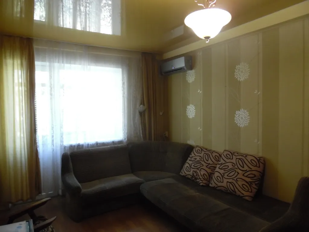 Квартира Двухкомнатная квартира рядом с пляжем Песочный — Севастополь