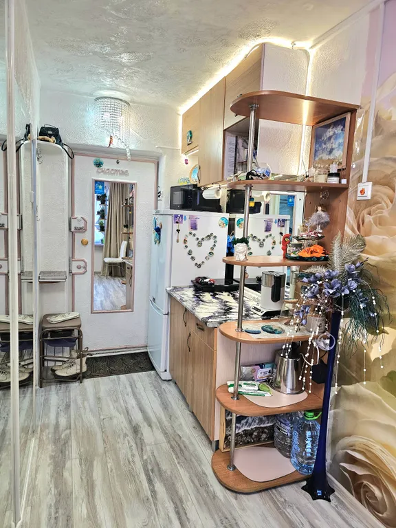 Студия почти в центре, рядом с Золотым мостом, Китайским консульством, фуникулером