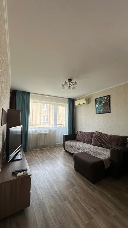 Уютная квартира — аренда посуточно в Волжский