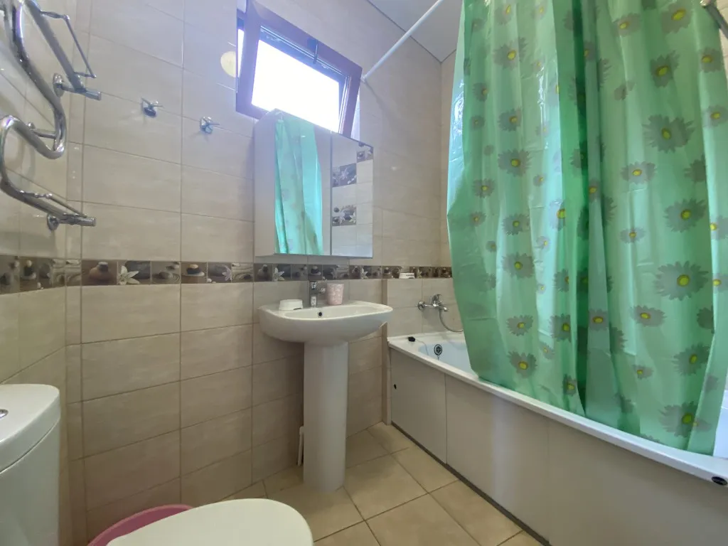 Аренда дома в Ялте возле Ялта интурист