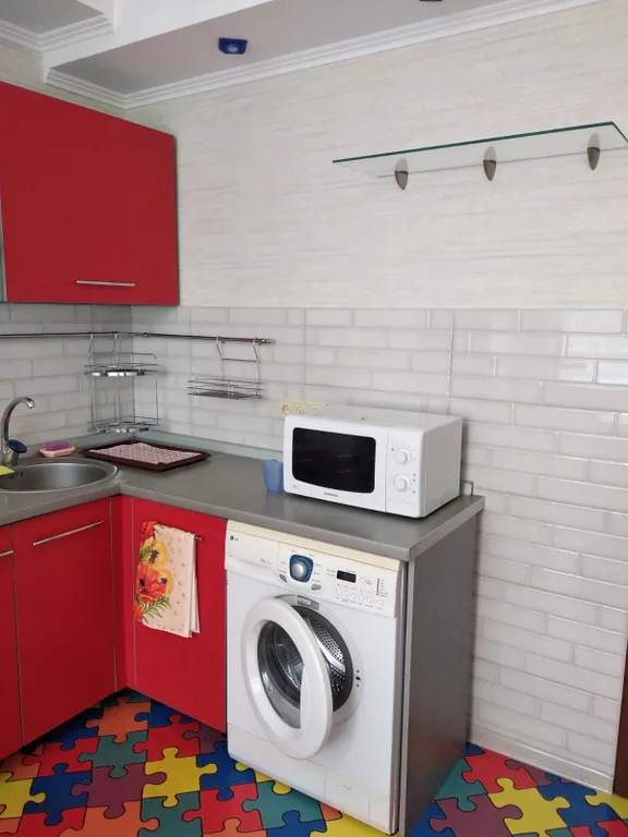 Двухкомнатная квартира в курортном центре Евпатории