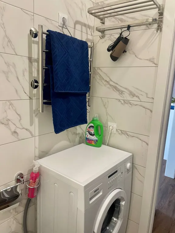 Комфортная квартира-студия Космос