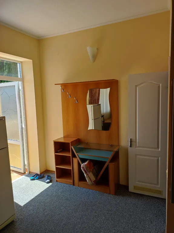 Комната у Воронцовского парка с видом на море