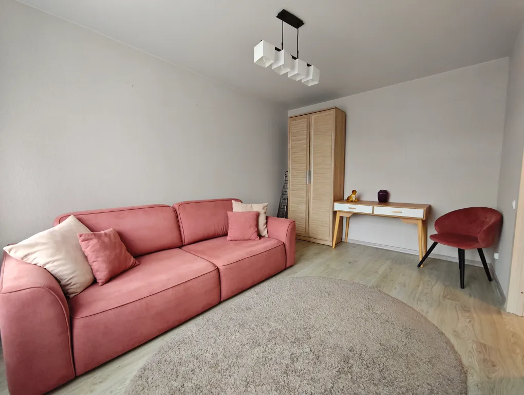 Уютная квартира в Сукко, ЖК Кипарис, бассейны на территории