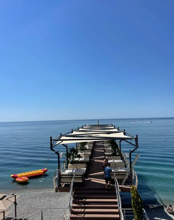 Видовые апартаменты с видом на море