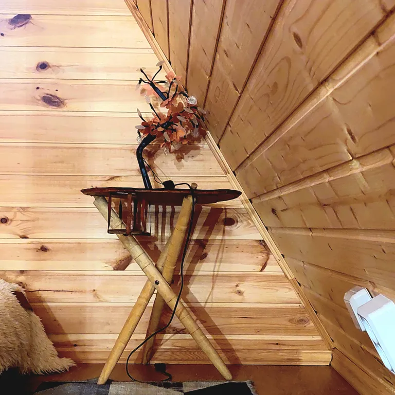 Домик а-фрейм на Марсе