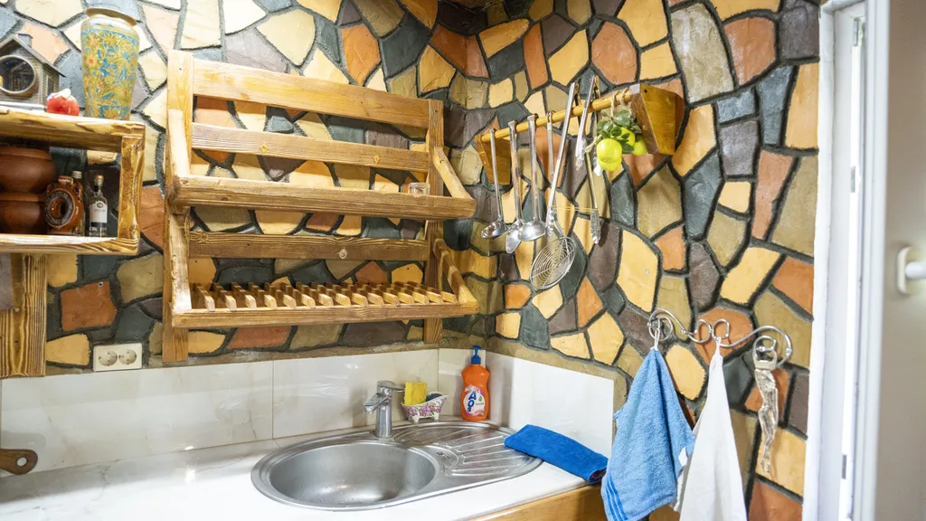 Уютный коттедж с теплым бассейном и большим чаном