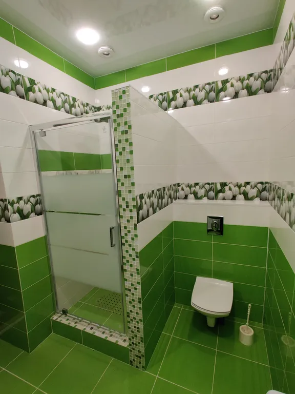 Уютная квартира со своим двориком и стоянкой